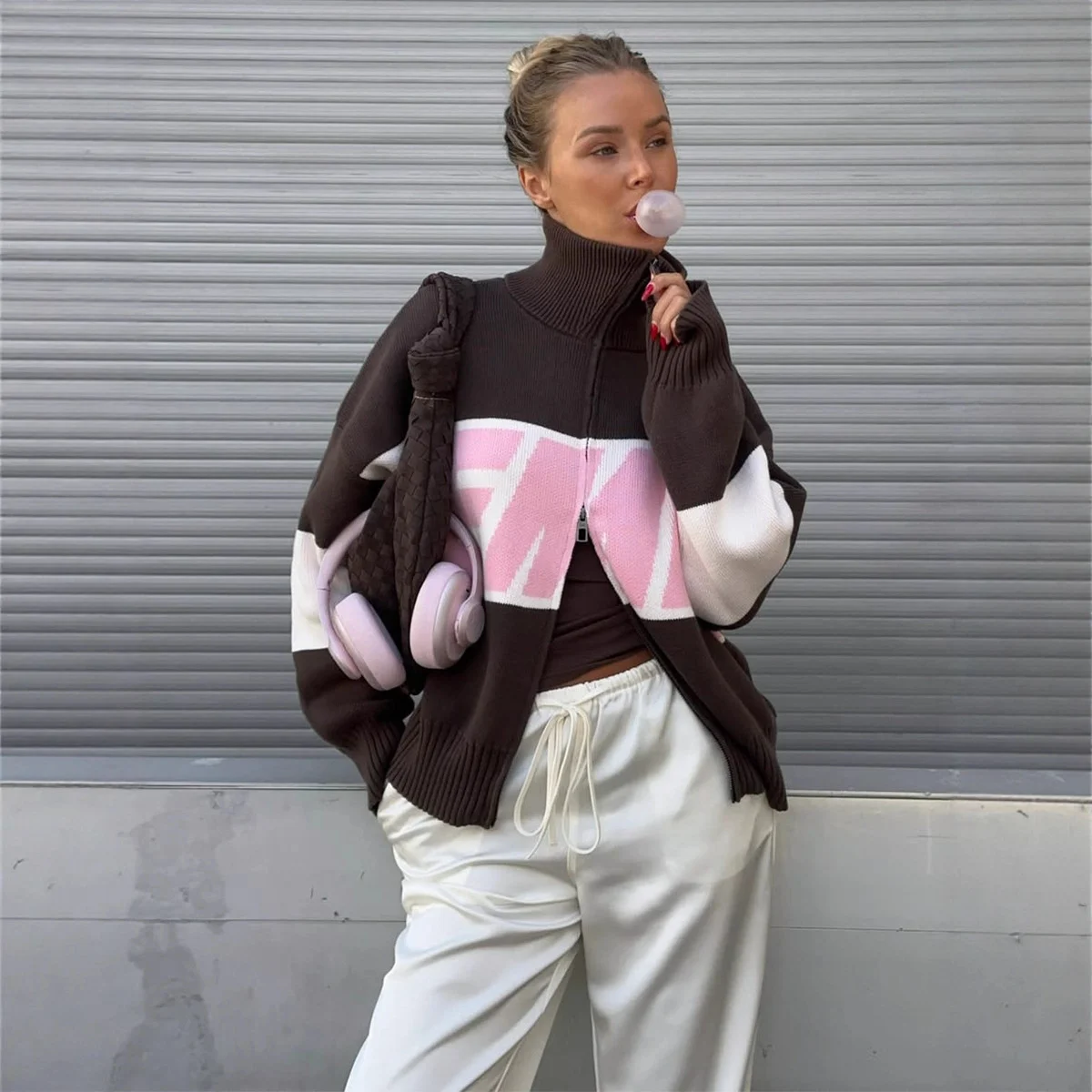 Retro Spliced ​​Zipper Knitted Sweater Women Fashion Stand Collar Long Sleeve Loose Short Cardigan Lady Y2k Letter Knitwear image 6