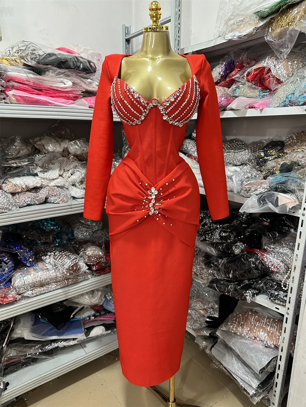 

Ladies New Black Red Slim Long Sleeve V Neck Pleated Dress Fashion Party Dress Elegant Club Party Dress