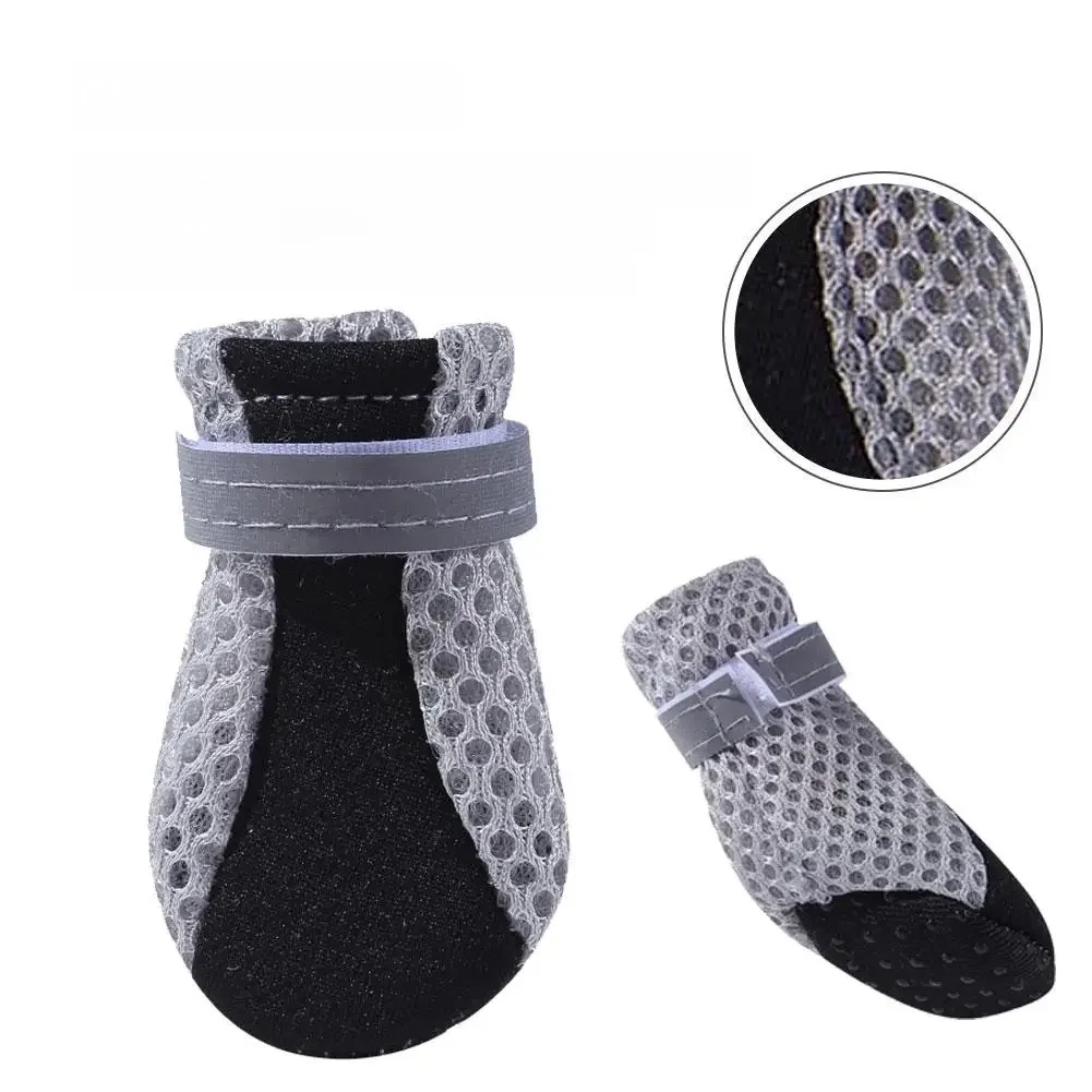 Chaussures respirantes pour animaux de compagnie, filet de marche en plein air, chaussures d'été douces pour animaux de compagnie, bottes réutilisables antidérapantes et sûres pour la nuit, pour