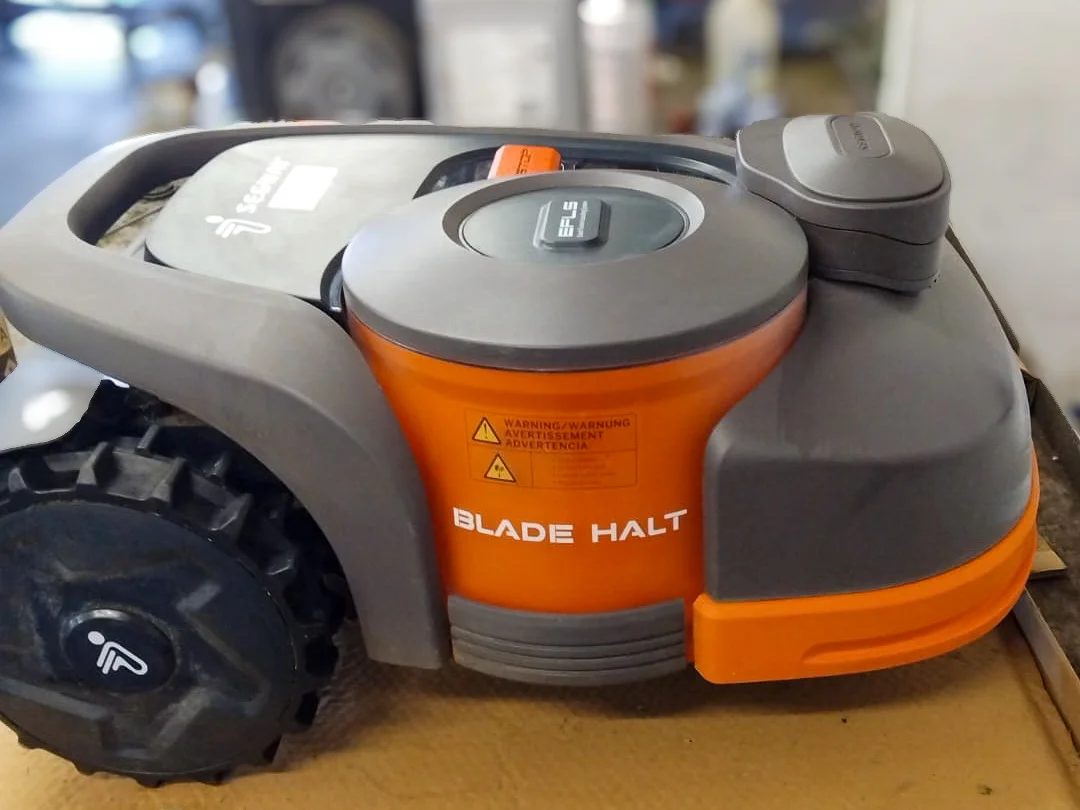 Segway Navimow H800E للحصول على الكمال، لذا جاهز لتقديمك عشبًا لا تشوبه شائبة طوال الموسم. 🌿 ✨ #2