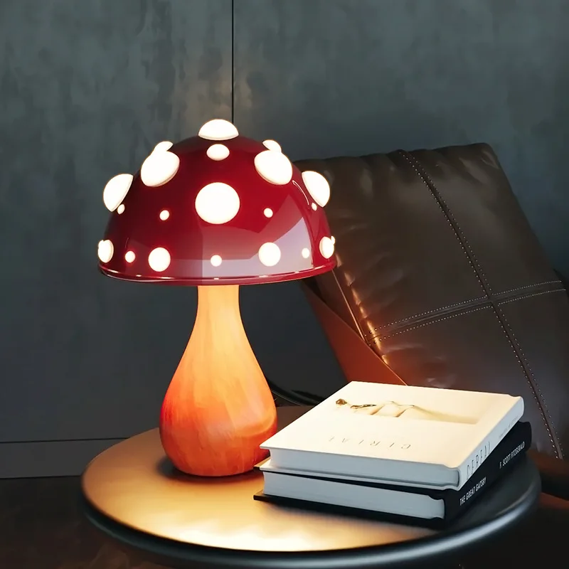 Amanita Mushroom Lamp Biomimetic Fly Agaric Desk Light with LED Tricolored Bulb Hotel Livingroom Home Atmosphere USB Warm Light