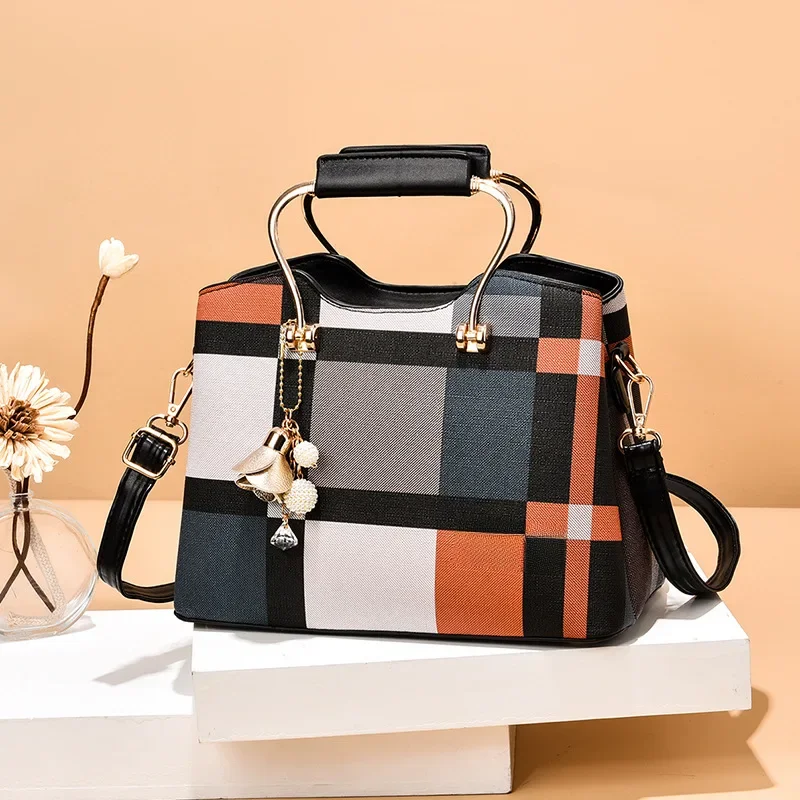 Luksusowy design Messenger Torby damskie PU Skórzana torebka i torebki dla kobiet Vintage Plaid Damska podróżna torba na ramię typu crossbody — zdjęcie 2