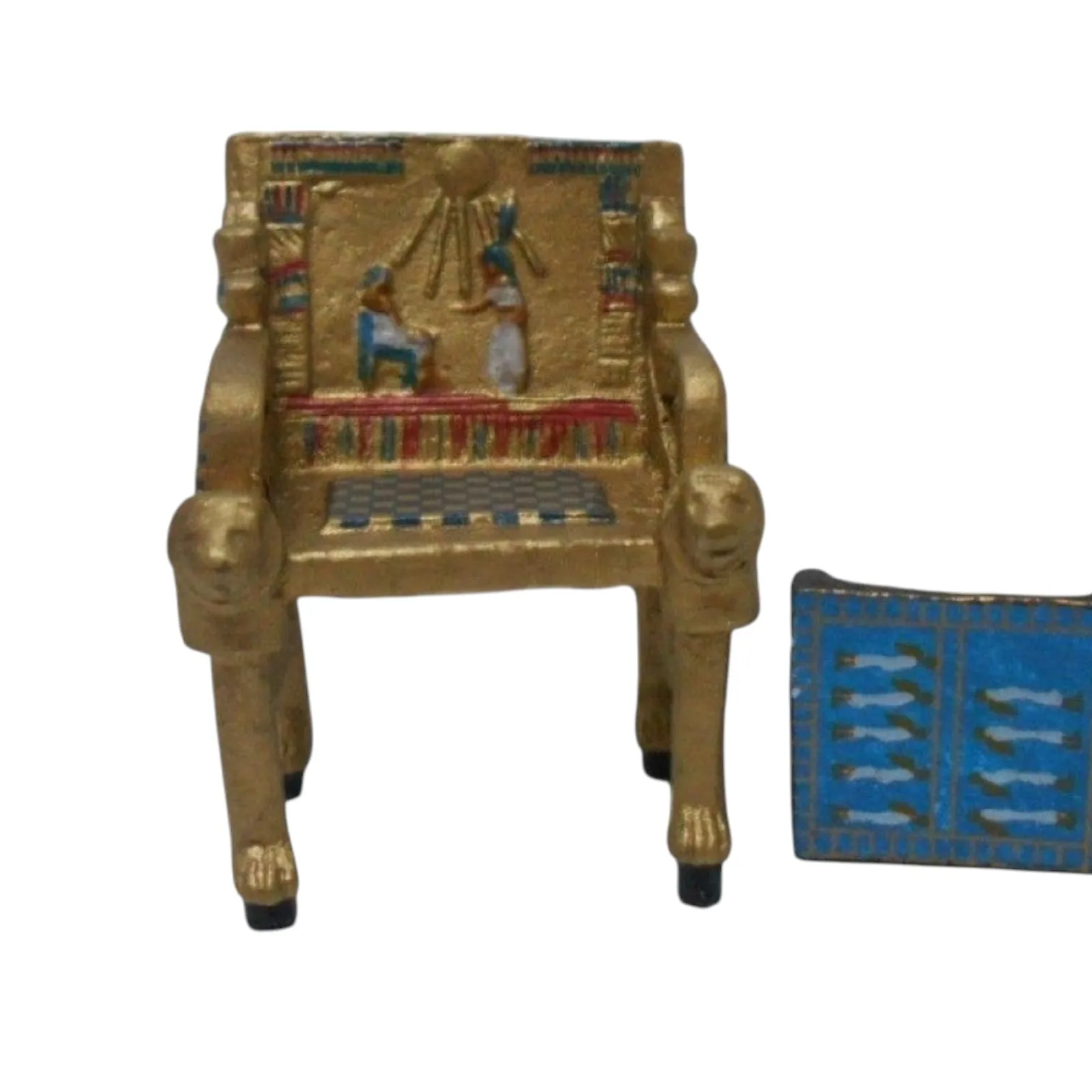 Figurine Del Prado, Aeg017, partie d'un diorama peint à la main représentant une chaise appartenant au mobilier du Pharaon, échelle 1:32, collection Scènes de l'Égypte ancienne, sans couvercle, emballage blister original pouvant être froissé