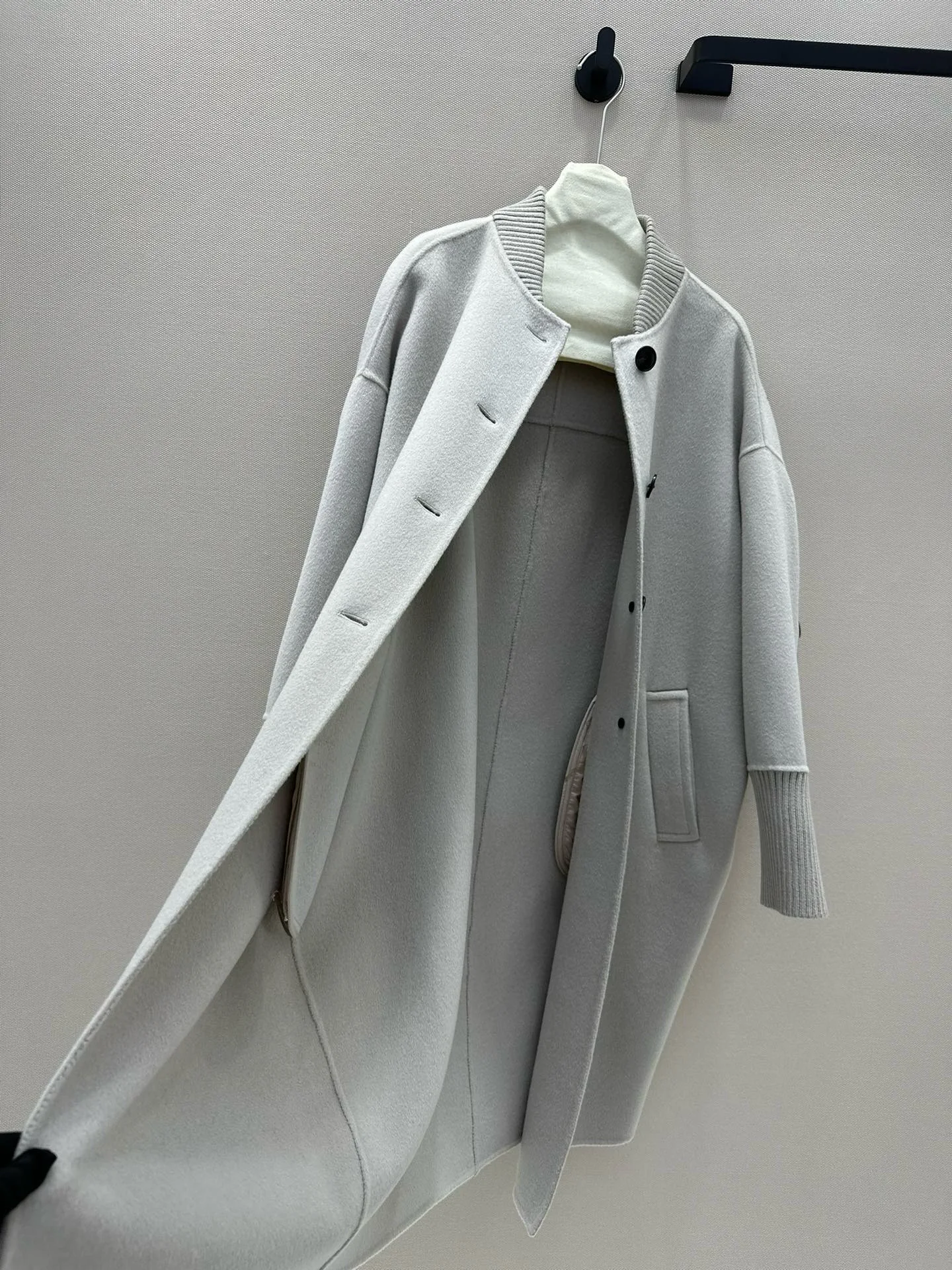 Elegant handmade cashmere coat