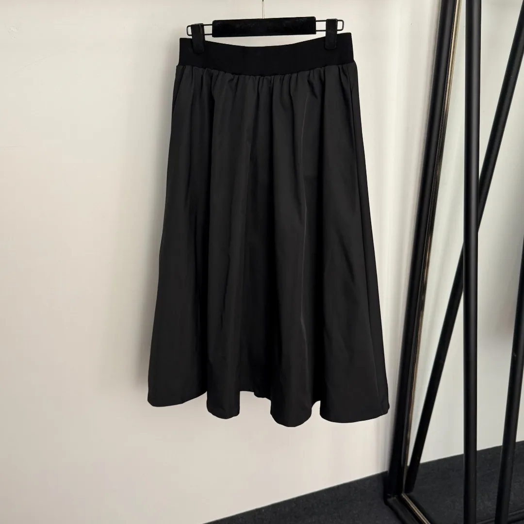 

2052 New and Comfortable Early Autumn Preppy Style Drawstring High-waisted Wide-leg Denim trousers