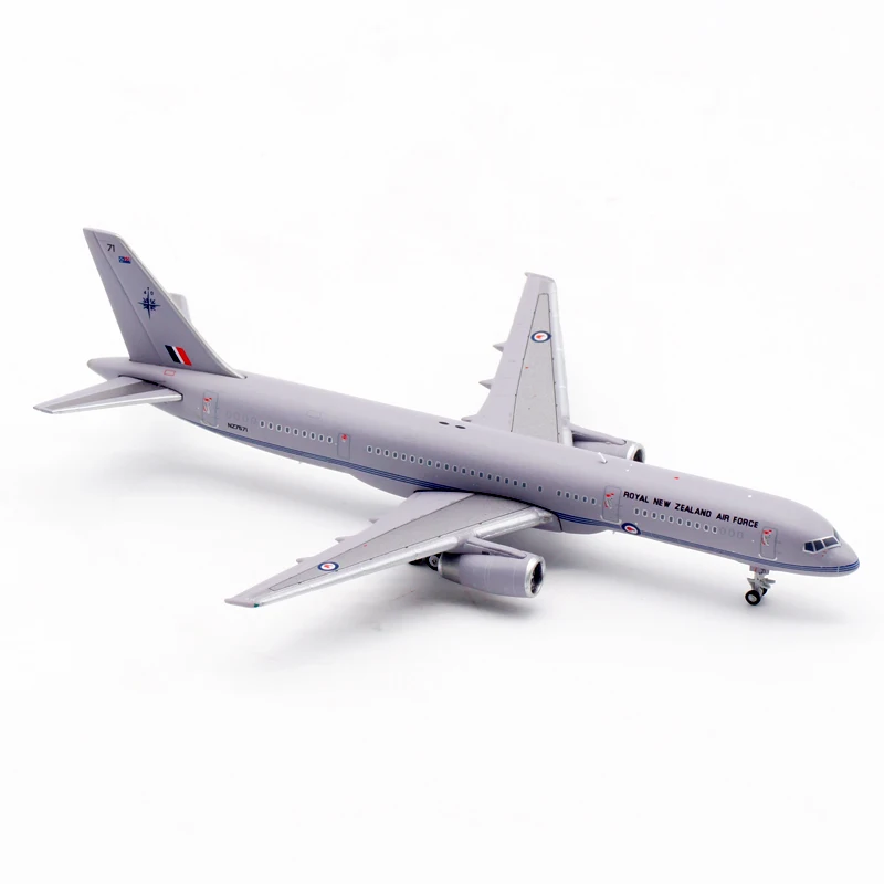 Diecast 1:400 Scale New Zealand B757-200 NZ7571 Alloy Airplane Model Collection Souvenir Display Ornaments