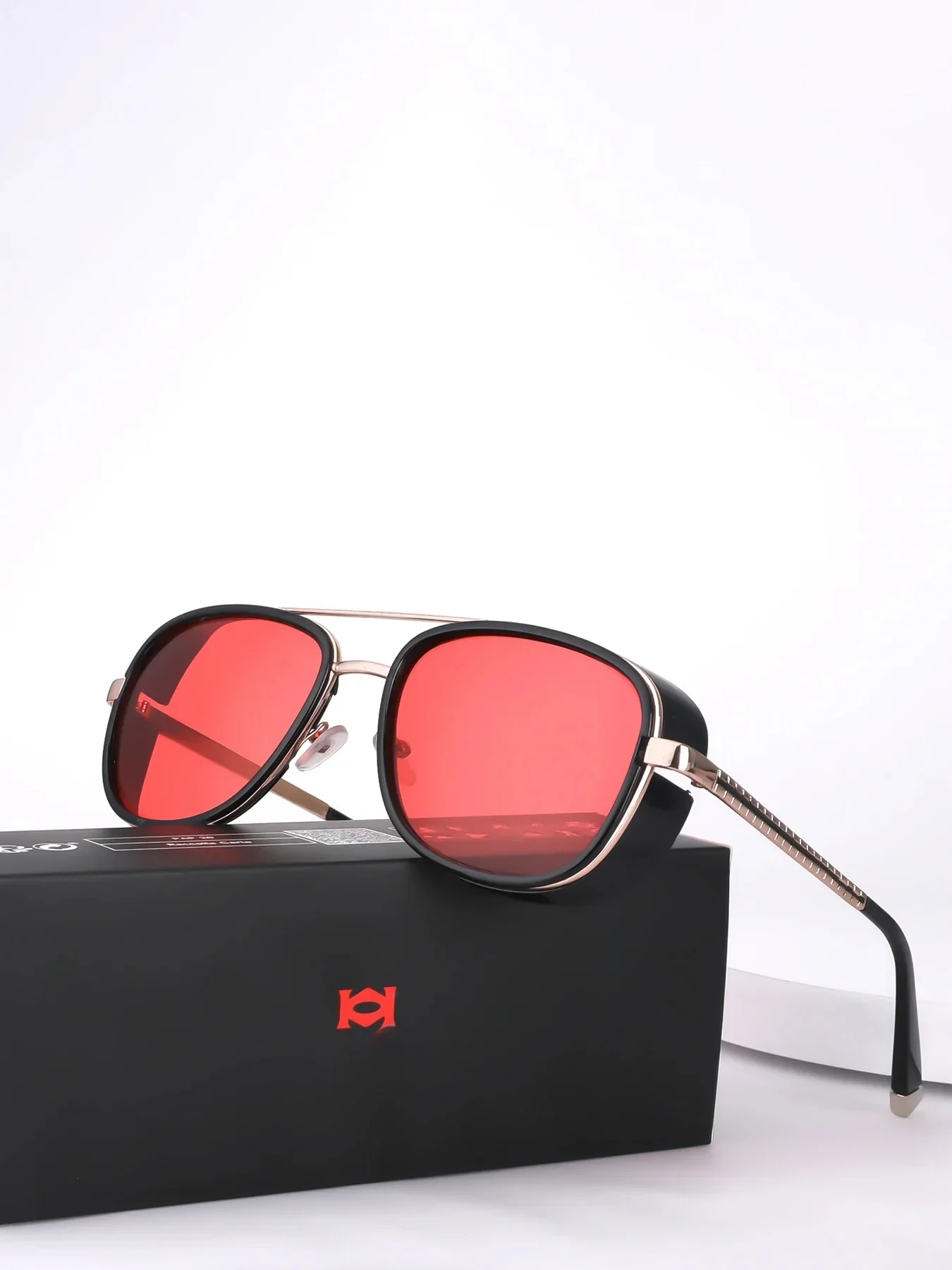 Tony Stark lunettes de soleil homme femme Steampunk lunettes de soleil homme Vintage dégradé rouge lunettes de soleil UV400