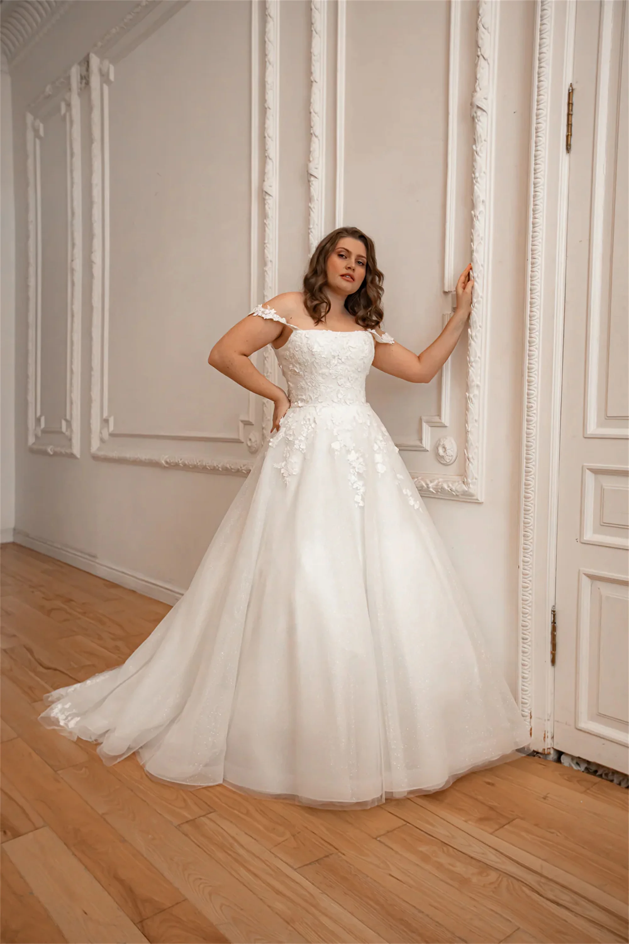 Glitter Tule Ivoor Plus Size Trouwjurken Elegante Applique Oversize Bruidsjurken Boothals Robe De Mariée EVON BRIDAL Custom