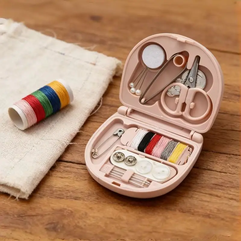 

1pcs this charming pink sewing kit contains all the essential tools for quick and easy clothing repairs.