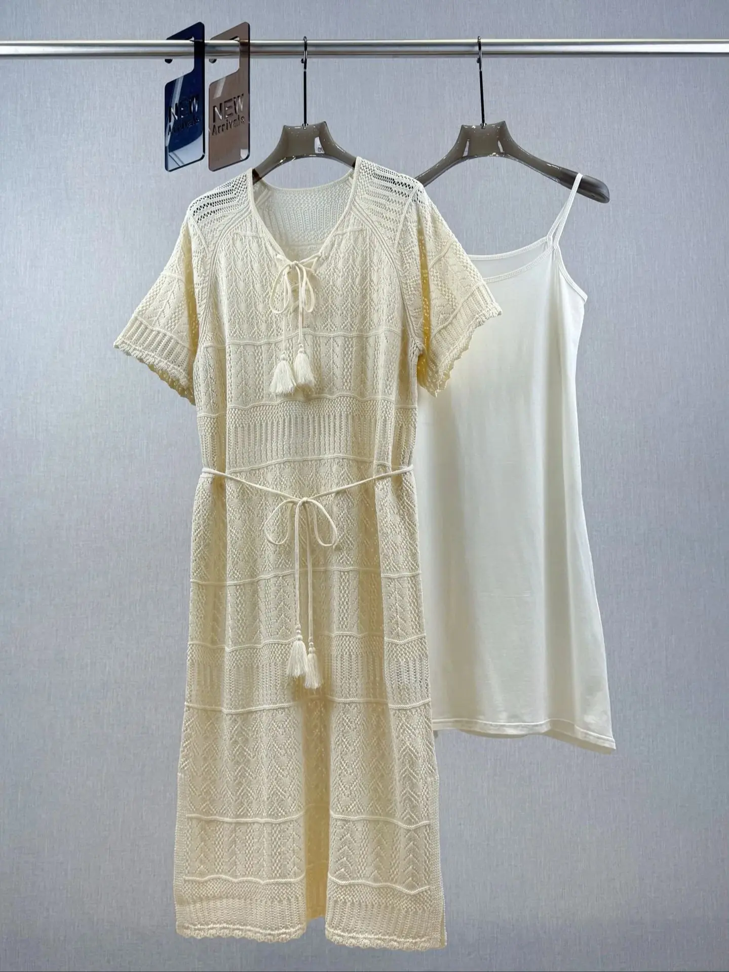 

Summer short sleeved classy solid color crochet knit dress