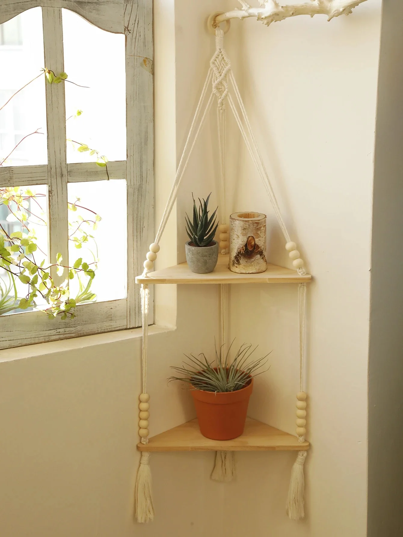 Makramee-Hängeregal, Boho-Wandbehang, handgefertigtes Seil, rustikales Holz, schwebende Regale, hängende Eckwandregal, Schlafzimmer-Dekoration, Geschenke