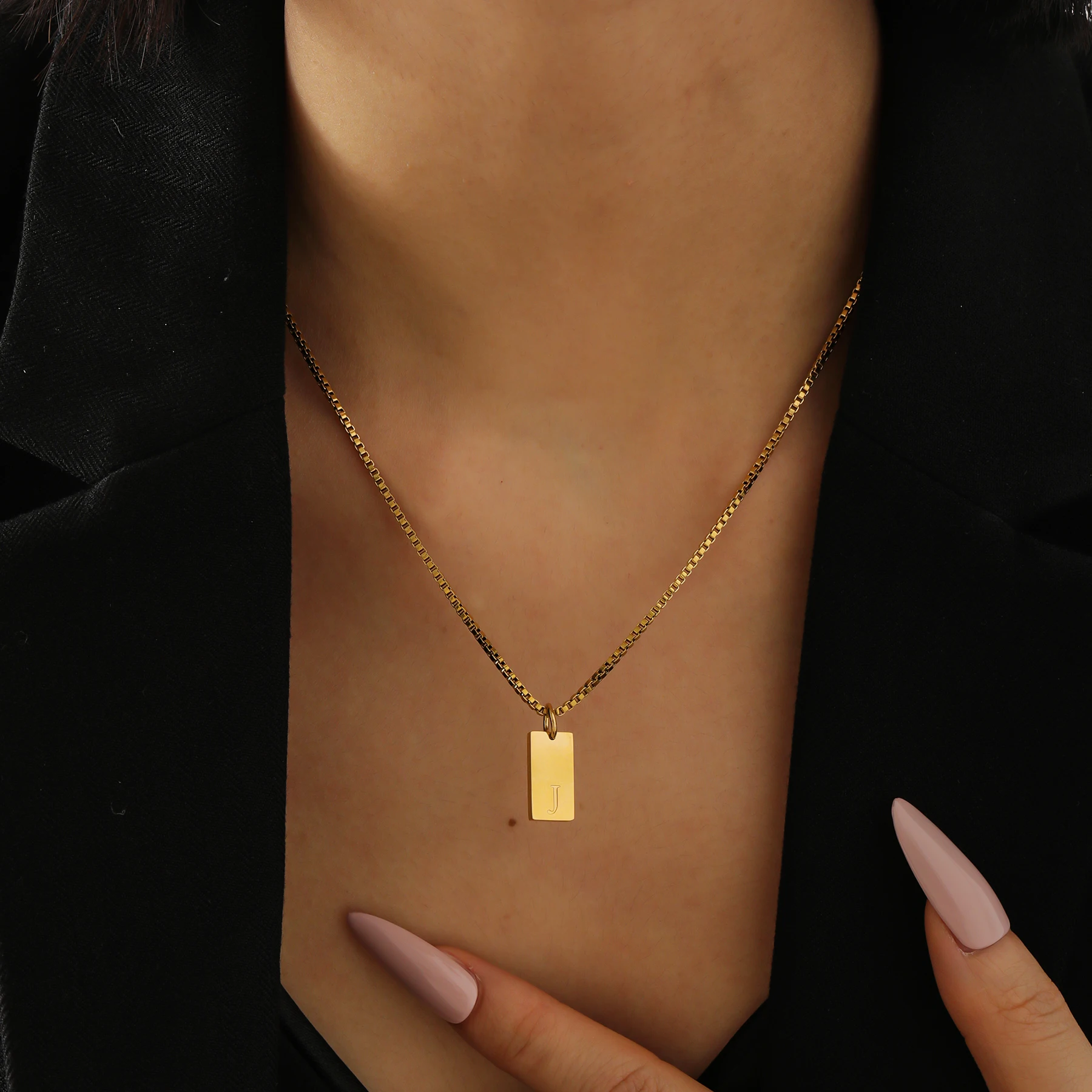 Dainty Initial Tag Necklace 18K Gold Plated Custom Etched Personalized Letter Pendant in Box Chain Gifts For Her  Women Jewelry