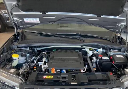 

Стойки капота для Jeep Avenger 2023 2024 2025 2026, цилиндры капота, подъемные стойки, поршневые стержни, амортизаторы из углеродного волокна