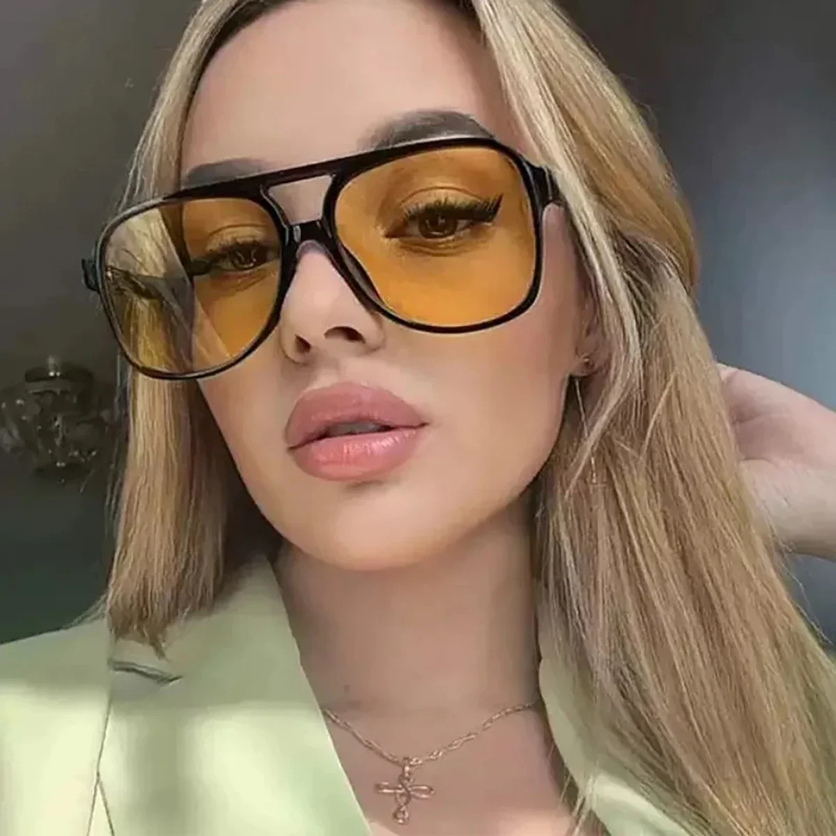 Vintage surdimensionné lunettes De soleil femmes rétro marque grand cadre lunettes De soleil femme noir jaune Ins Style lunettes carrées Oculos De Sol