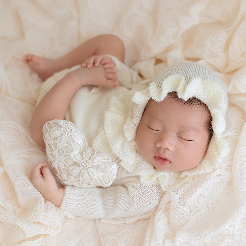 KD 0-1 Month Baby Girl Shoot Outfit Lacework Knitted Hat Bodysuit Set INS Flower Backdrop Blanket Newborn Photography Props