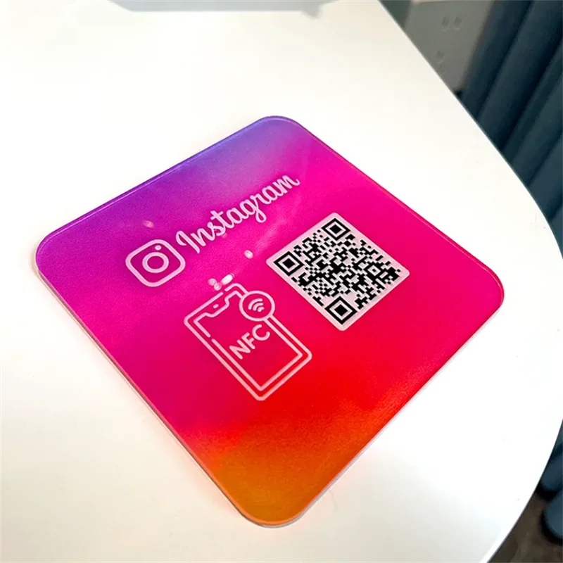 Customized Business Media Sign, QR Code Sign, Acrylic Plate with Adhesive Backing, Instagram and Facebook