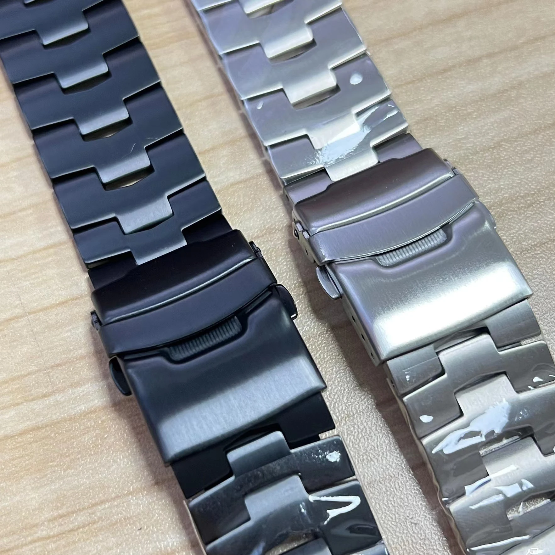 Solid Titanium 22mm Watch Band Strap Men Women Lightweight Bracelet Silver Black Watchband Clasp Accessories