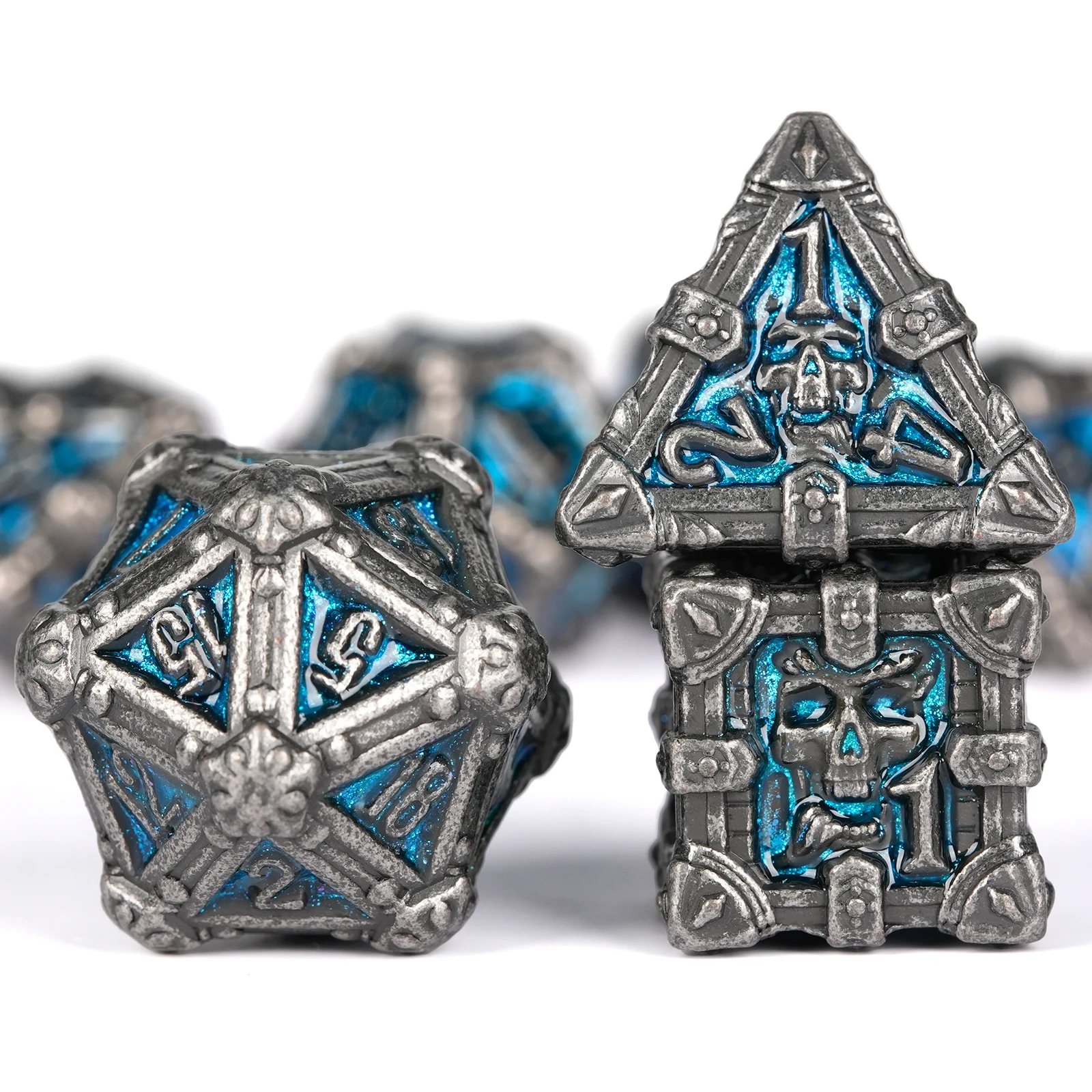 7pcs COC Multi sided Metal Dice Table Games Running Group trpg Kesululon and Dungeon dnd Alloy Multi sided Color Table Games