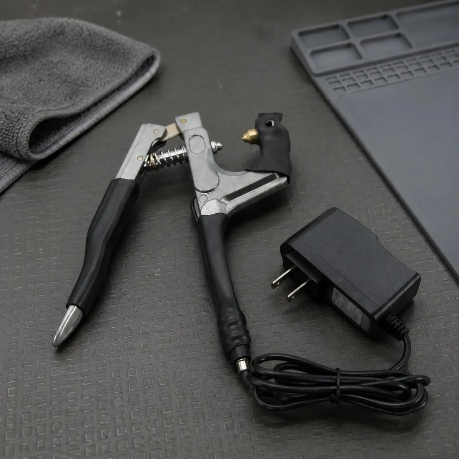 hot-cold-badminton-grommet-plier-dual-use-heated-tip-racket-grommet-press-tool-for-sports-repair-shop-training-center