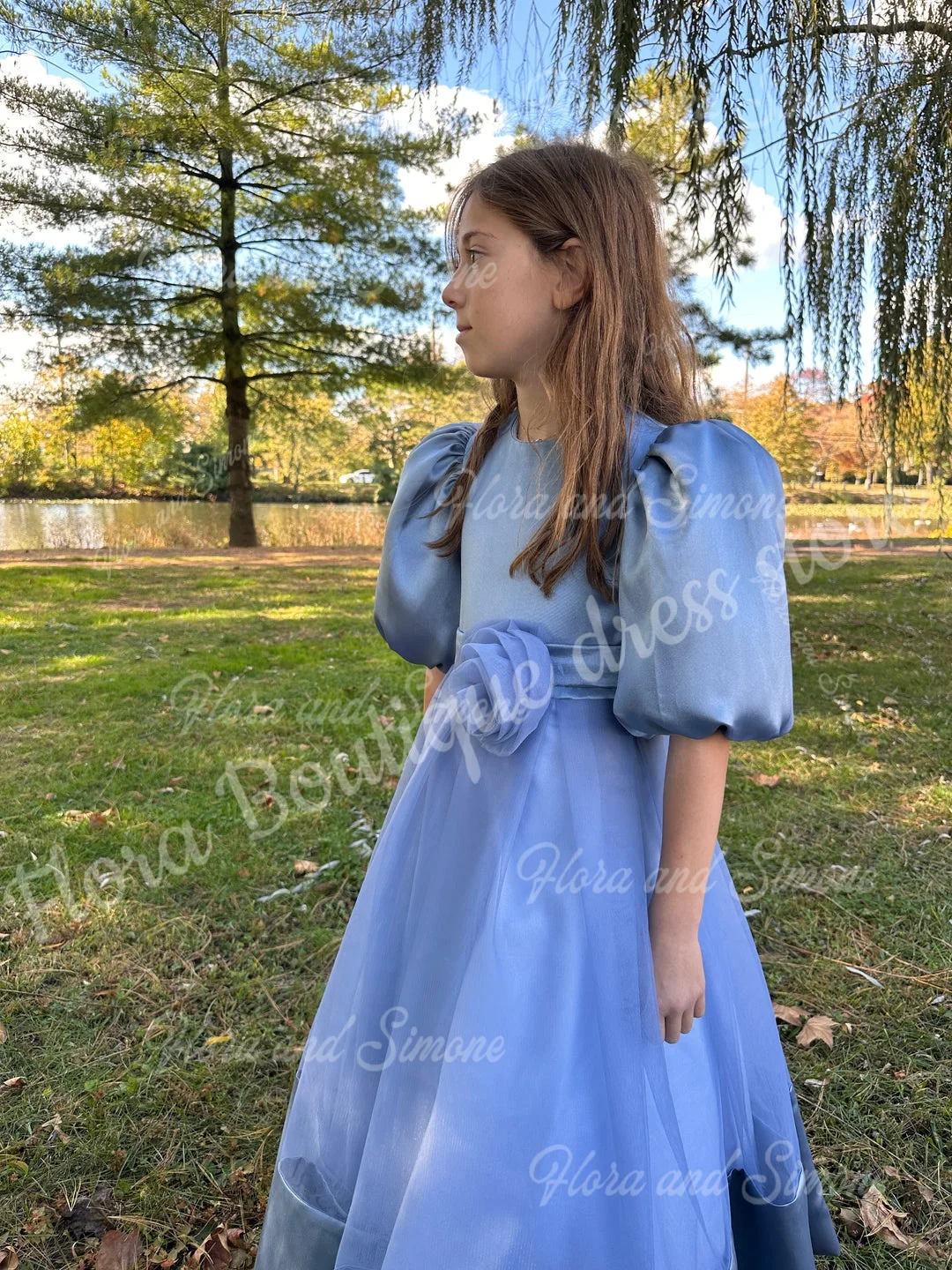 Customized Elegant Blue Girl gowns Half Sleeves High-waisted Flower Girl Dress for Evening gown Wedding Ceremonies Holiday