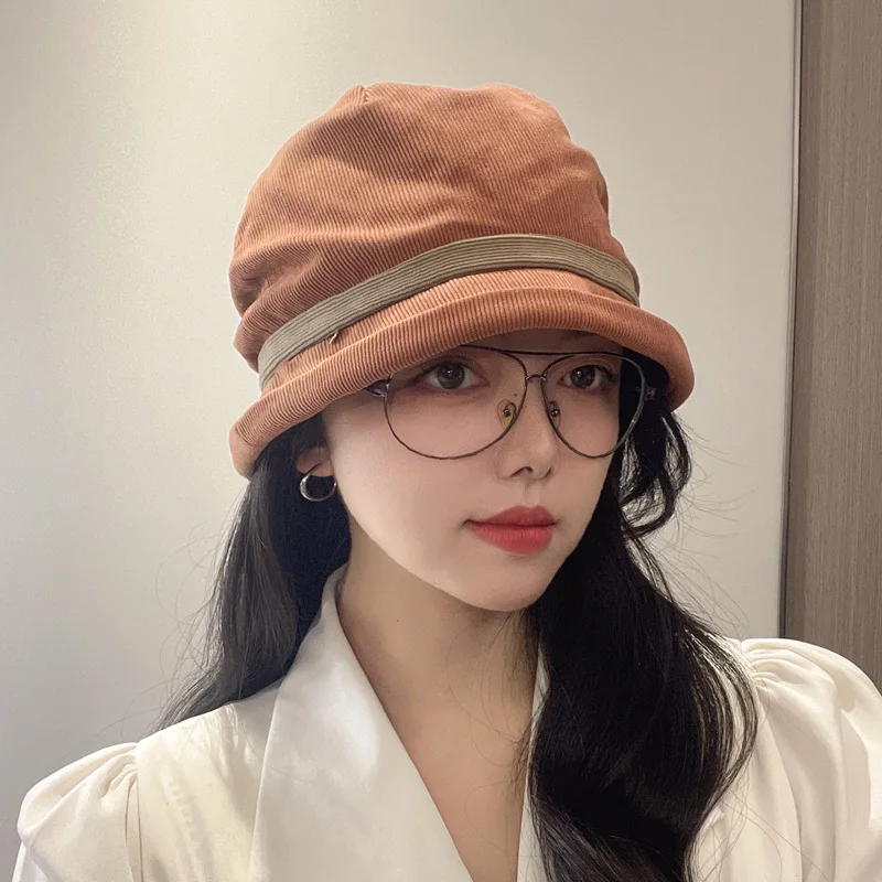 1 Top of Corduroy Material, Loose Pile Hat with Color Matching Metal Decoration, Fashionable Retro Women's Fisherman Hat