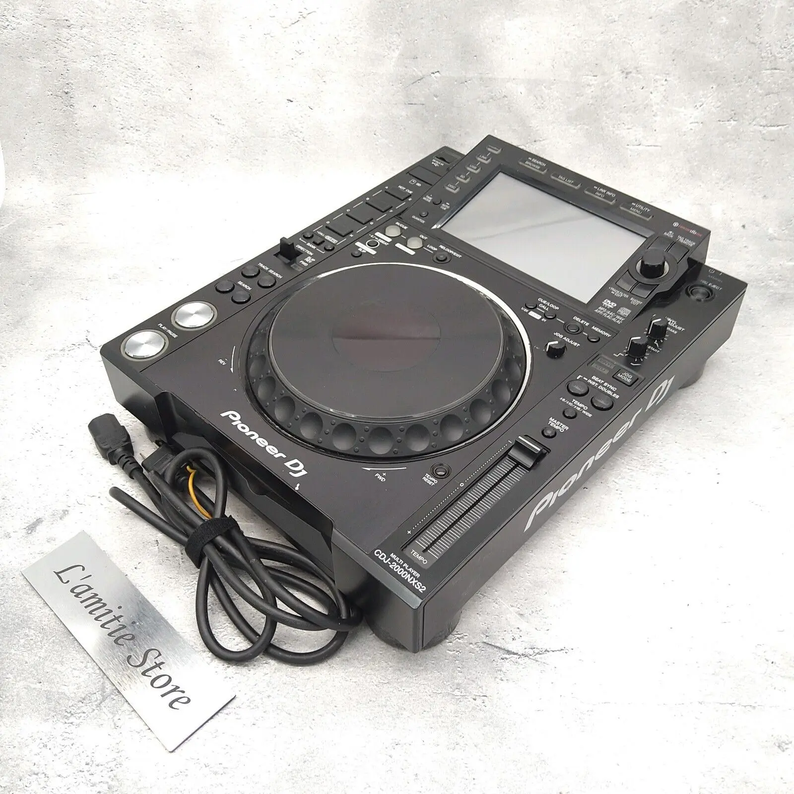 BRAND NEW ORIGINAL PIONEER CDJ-2000NXS2.