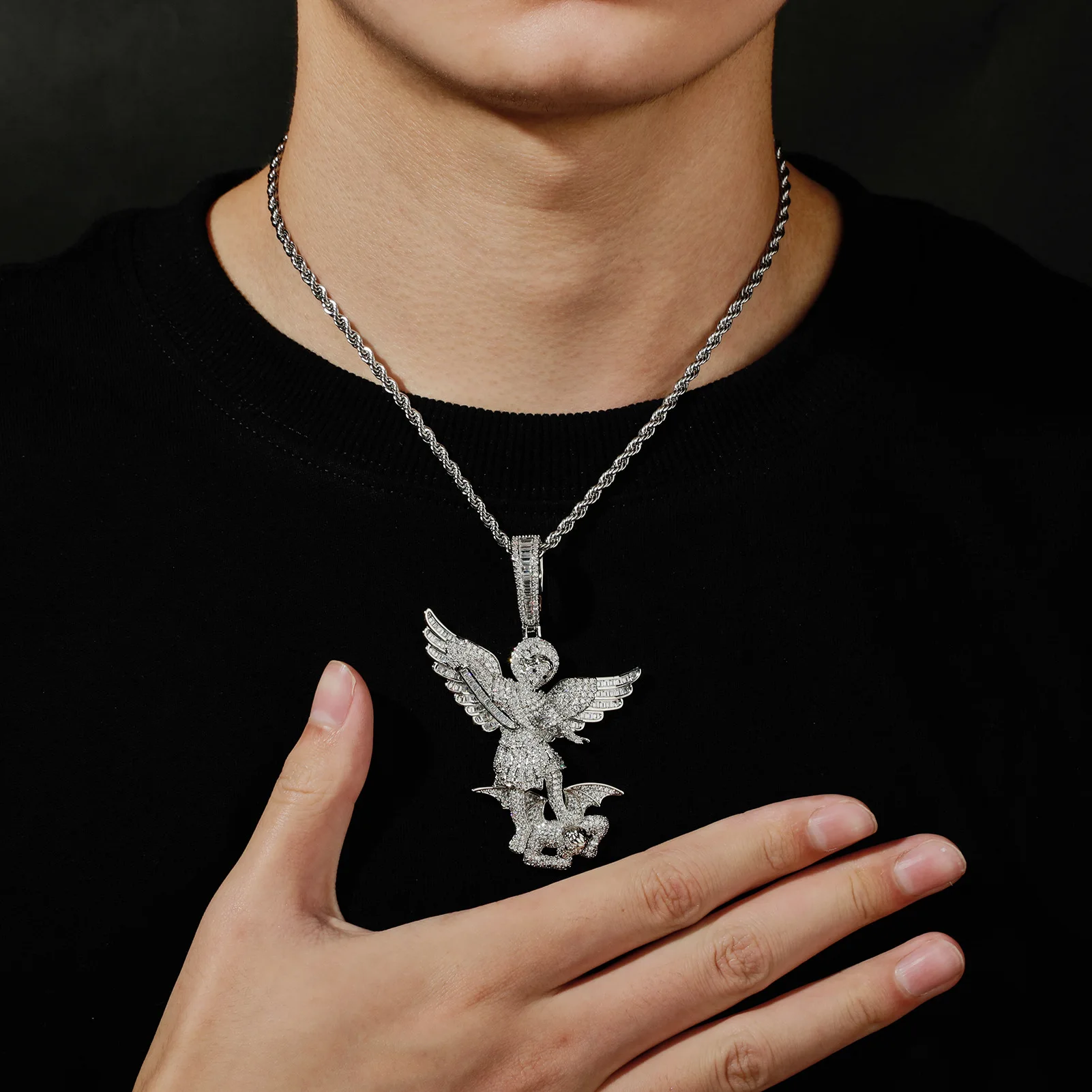 

Luxury Hip Hop Brass Gold Plated Angel VS Devil Pendant Necklaces Men Women Iced Out with Sparkling Cubic Zirconia Jewelry Gifts