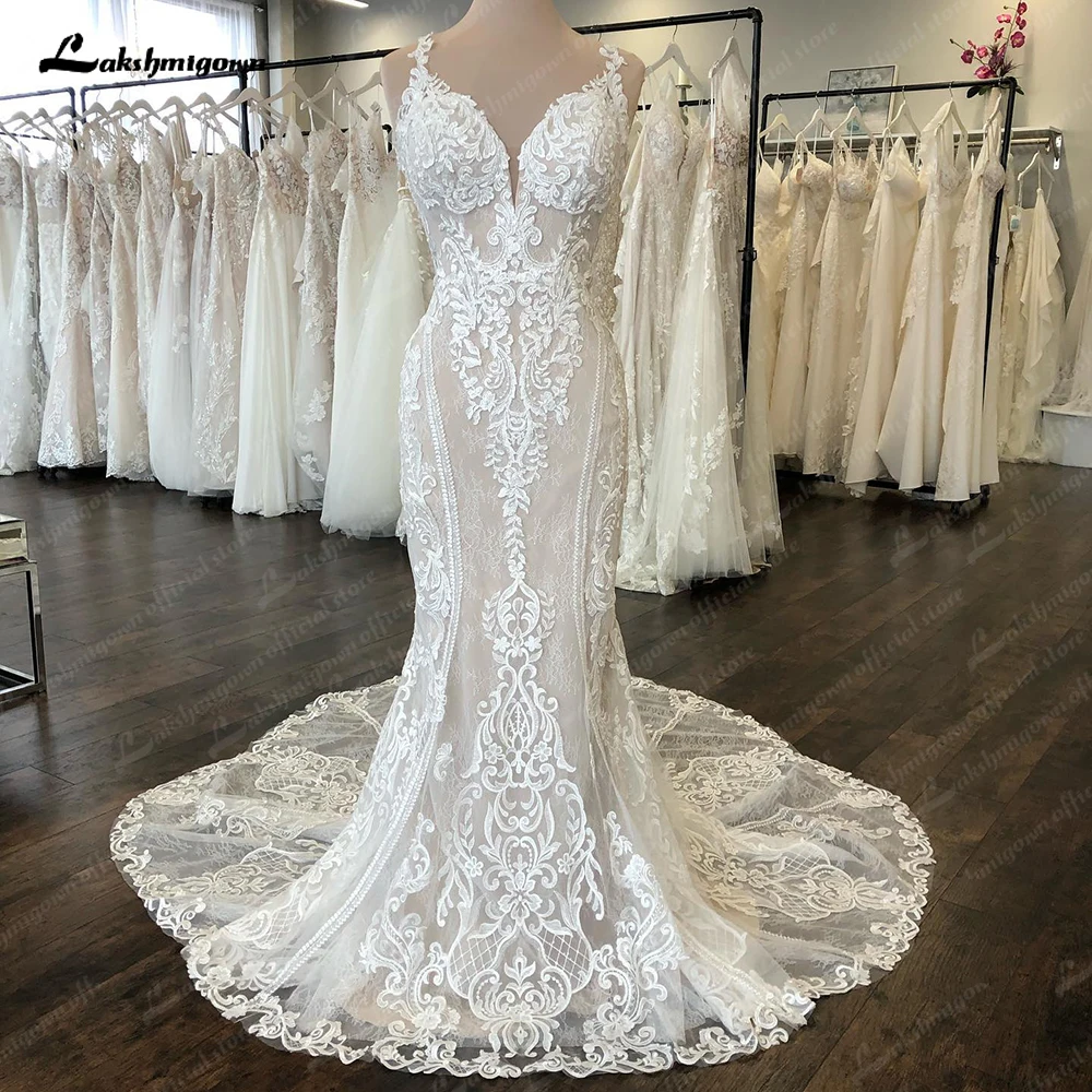 Splendido abito da sposa Boho in pizzo con scollo a V a sirena moderna con spalline in pizzo senza schienale 2023 Appliques a tromba vestidos