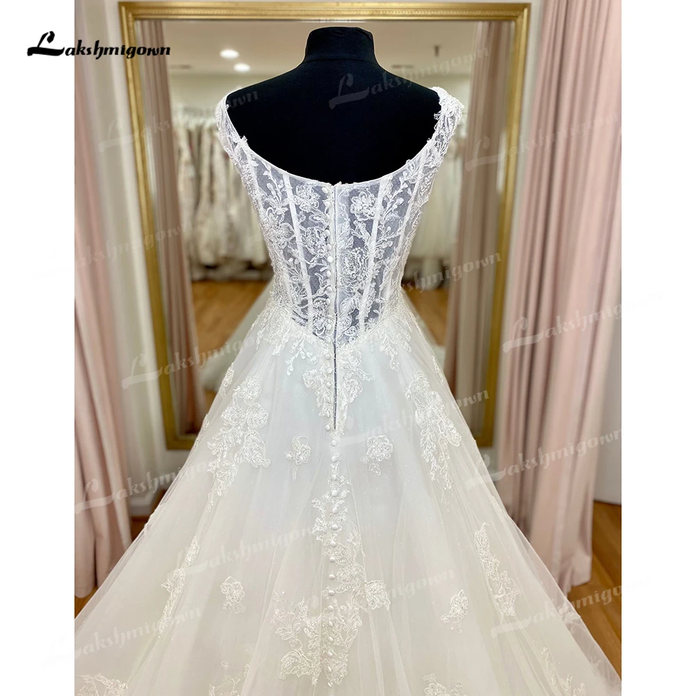 Robe de mariée Boho à encolure dégagée et bouton au dos, appliques en dentelle complète, robe trapèze personnalisée pour les femmes, les patients, quel que soit le balayage