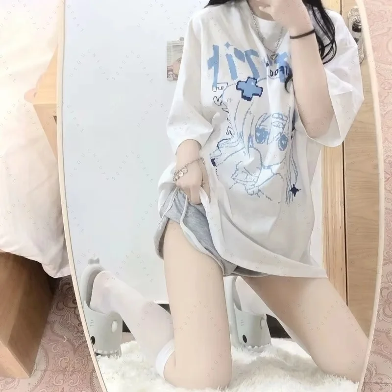 تي شيرت نسائي على الموضة مطبوع عليه الرسوم المتحركة اليابانية تي شيرت كبير الحجم 2026 Blusas Mujer De Moda ملابس علوية غير رسمية فضفاضة Y2k للمراهقين