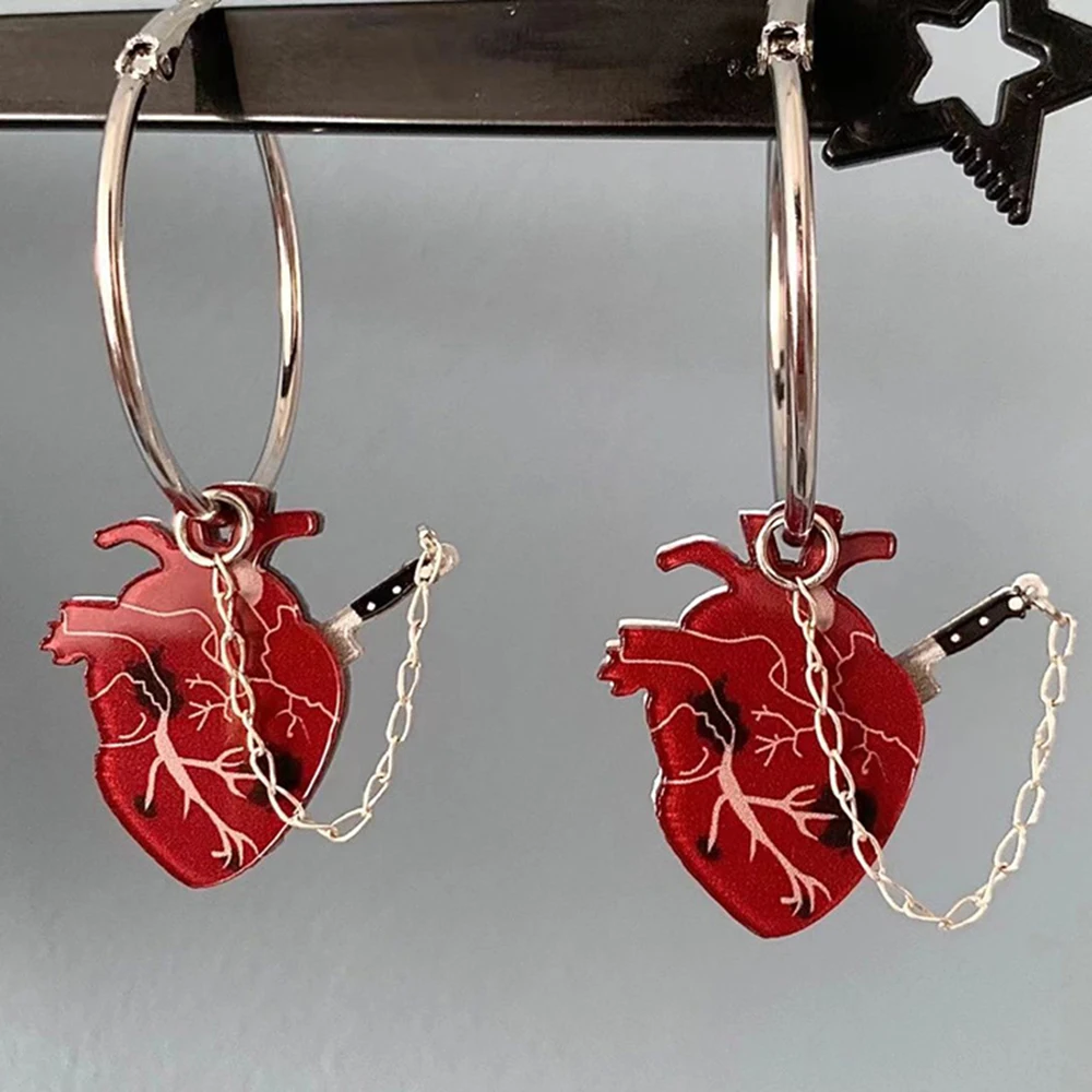 Vintage Gothic Heart Hoop Earrings Knife Inserted into Beating Heart Detachable Earring Chain Halloween Cosplay Women Jewelry