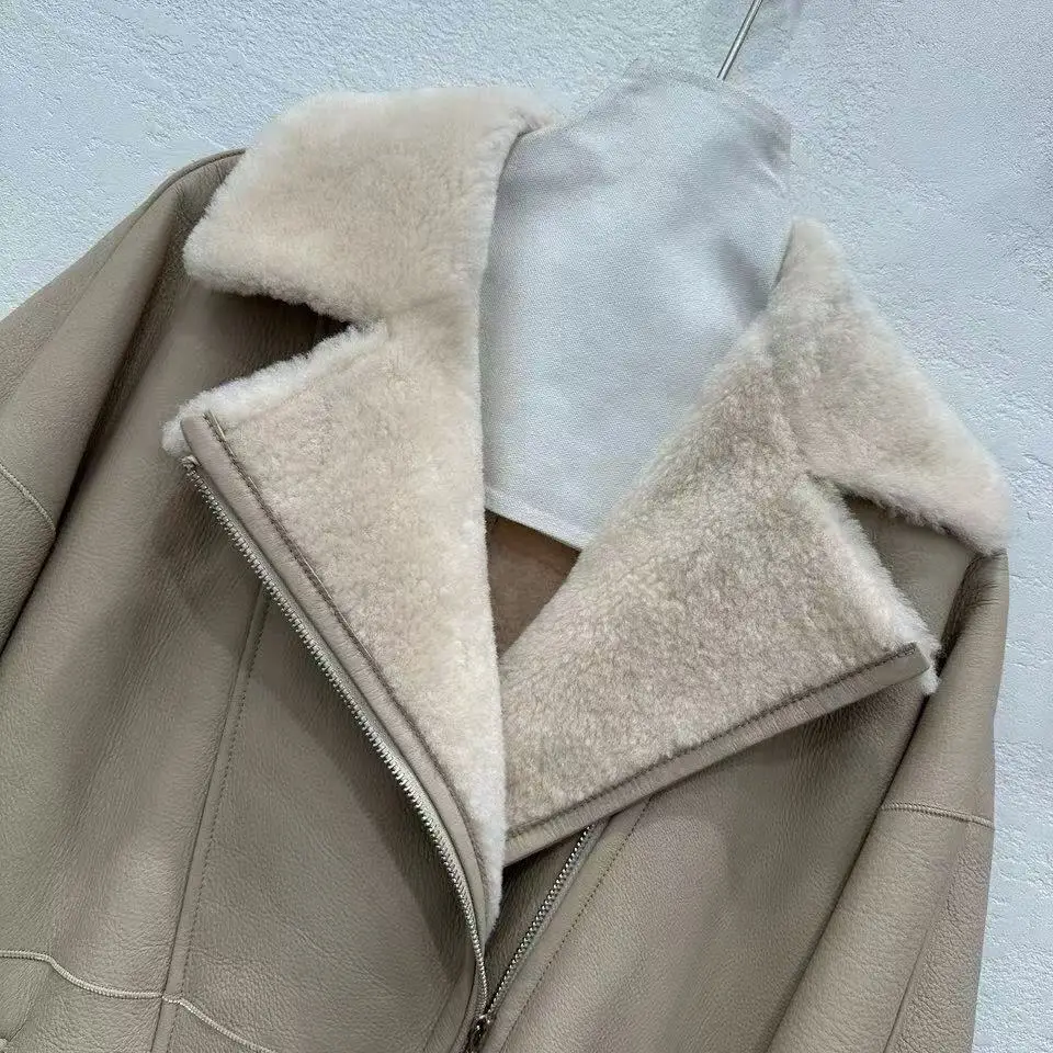 เสื้อแจ็คเก็ตขนแกะสไตล์คลาสสิกคุณภาพสูงสำหรับผู้หญิง