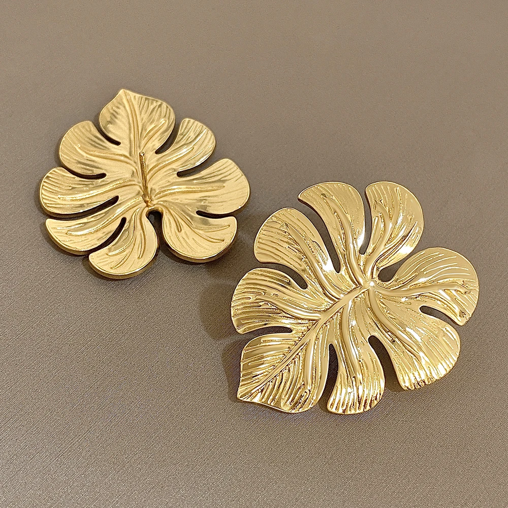 Elegant สแตนเลสขนาดใหญ่ Leaf STUD ต่างหูสําหรับผู้หญิงกันน้ําเรียบโลหะสีทองเจาะต่างหู 2025 เครื่องประดับอินเทรนด์