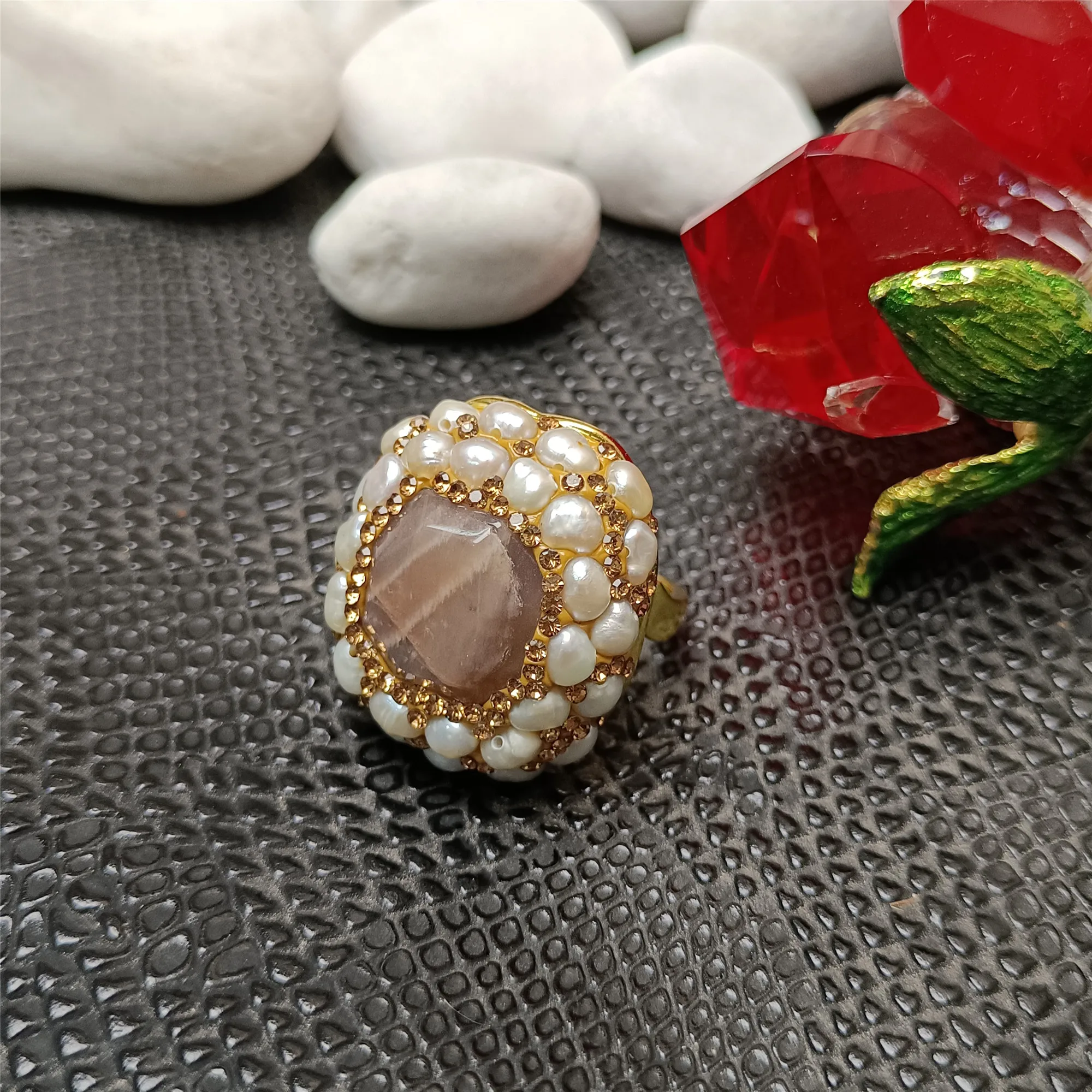 

Natural sun stone pearl rhinestone electroplating ring girls spring and summer models cute simple and delicate jewelry
