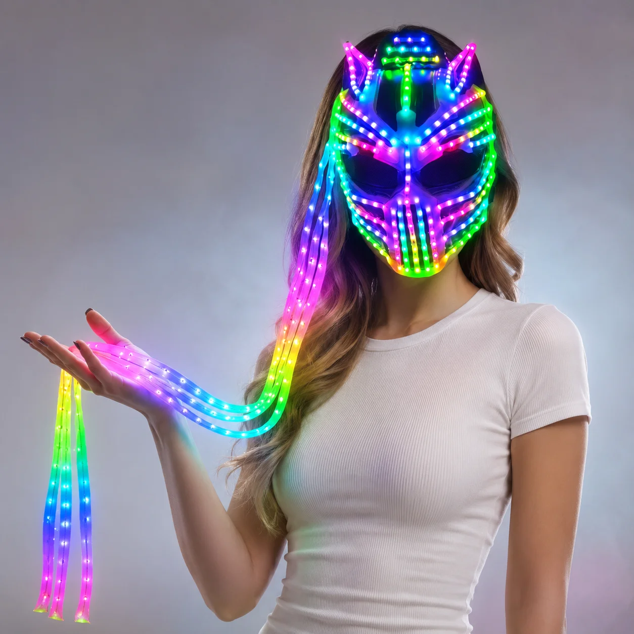 Weiblicher LED-Helm, Monster, leuchtender Hut, Licht, Illusion, Katze, Frau, schwarze Panther-Maske für Leistung, LED-Roboter-Performance