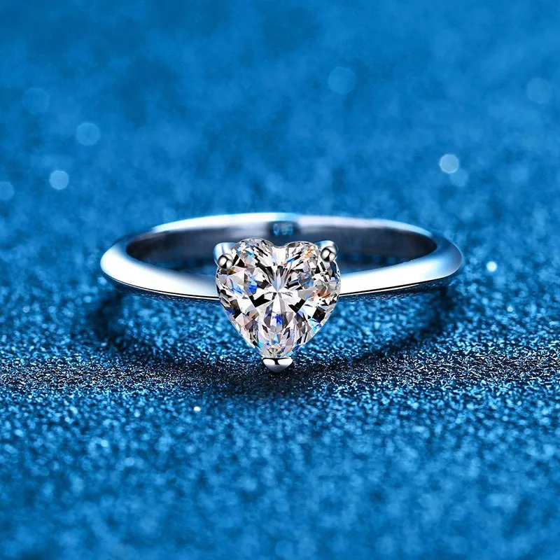 

925 Sterling Silver Heart Shaped Moissanite Ring 1CT Solitaire Engagement Ring Minimalist Dainty Jewelry for Women