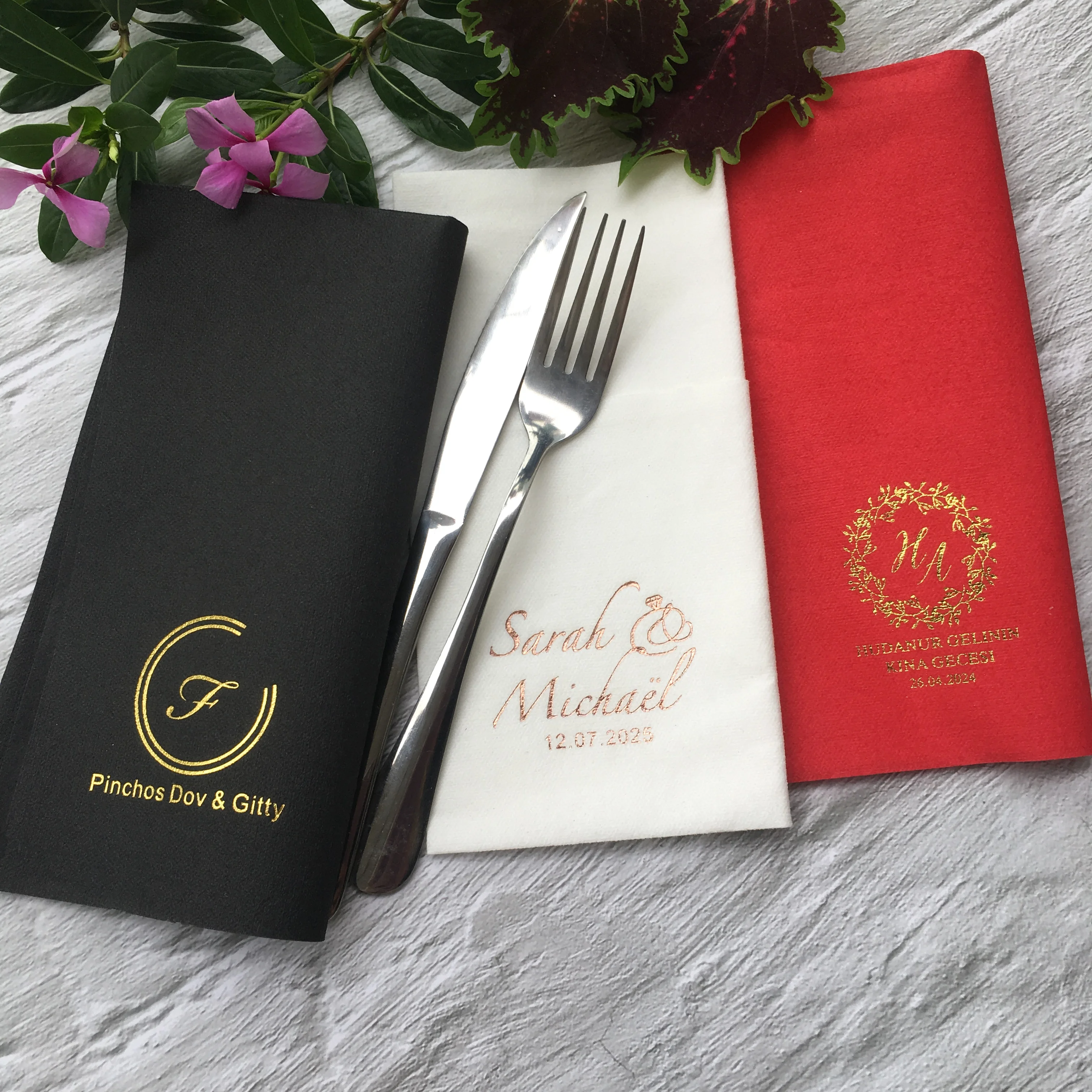 

50pcs Personalized Wedding Napkins | Gold Foil Napkins | Wedding Reception Napkins | Cocktail Napkins | Rehearsal Dinner | Moder