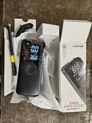 VanVolt AirGo™ Cordless Digital Tyre Inflator - Portable 150 PSI Air Pump photo review