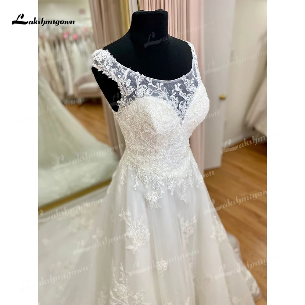 Robe de mariée Boho à encolure dégagée et bouton au dos, appliques en dentelle complète, robe trapèze personnalisée pour les femmes, les patients, quel que soit le balayage