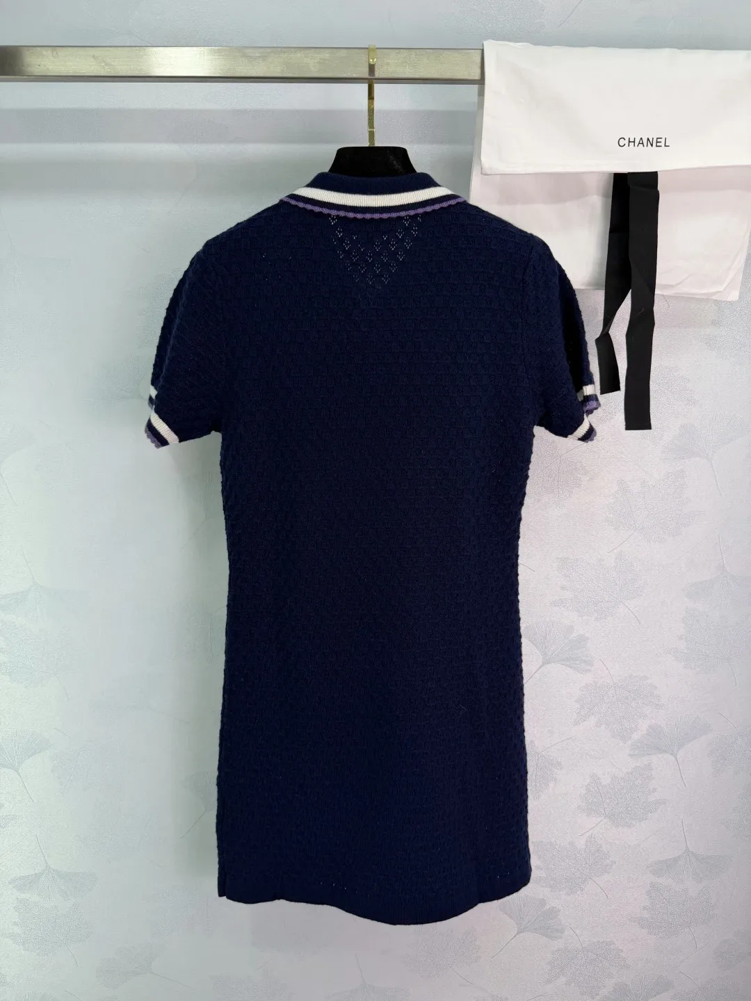 

Women's New Early Spring Series Knitted Dress Classic Red and White Stripe Elegant Collar Design+Chest Double Pocket Dress