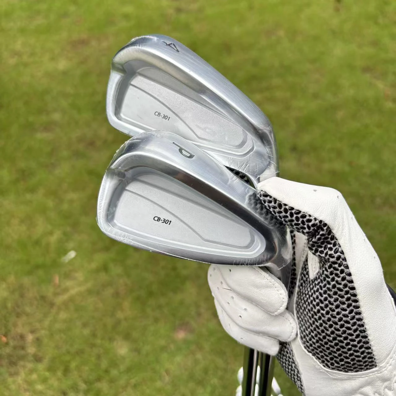 

Men's Golf Clubs silvery CB-301 Golf Irons fourth generation 7pcs 4-9P R/S/SR Flex Steel/Graphite Shaft