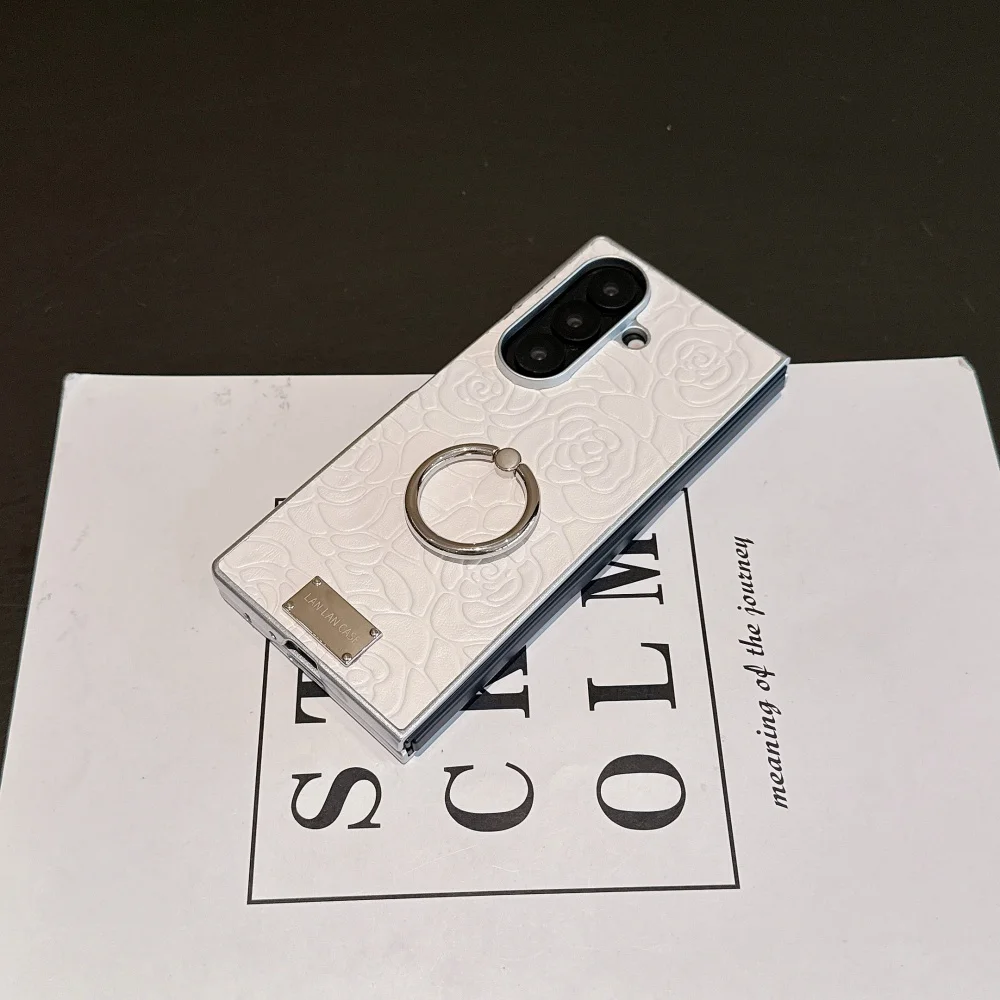 

Silver shell and white camellia ring mobile case, suitable for Samsung Z Fold3/4/5/6/7, fashionable shockproof protective case