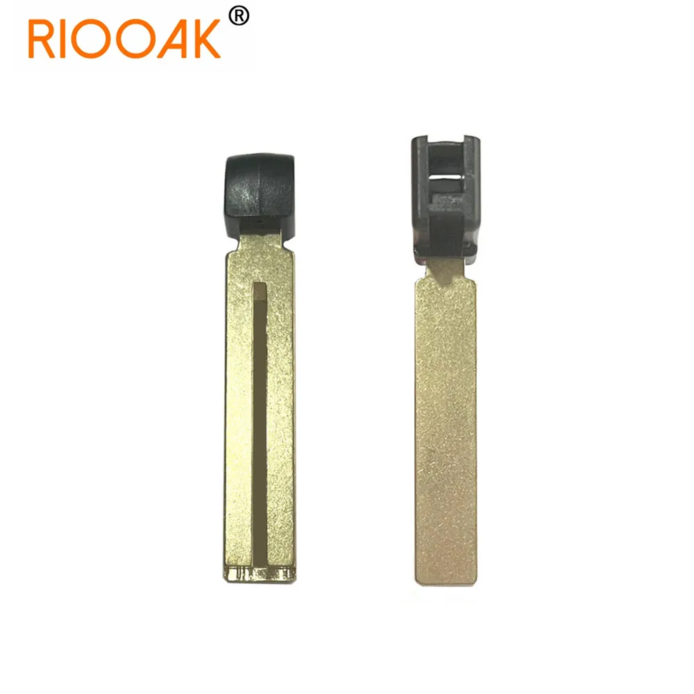 TOY48 Emeregency Spare Key Blade Replacement Smart Remote Key Blade For Toyota 2018-2019 C-HR Avalon RAV4 Camry