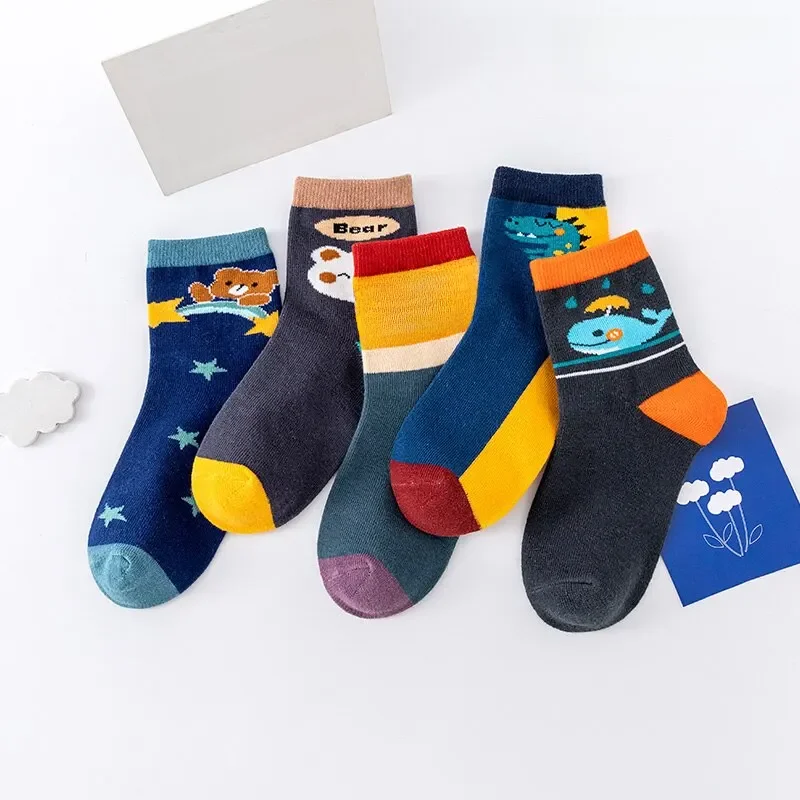 5 Pairs Crianças Meia Comprimento Médio Anime Cartoon Meias Conforto Quente Alta Qualidade Crianças