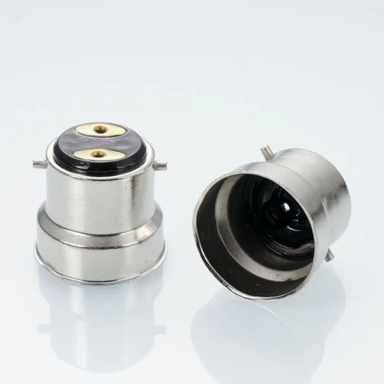 10Pcs B22 to E27 Light Socket Adapter Lamp Socket Adapter Lamp Holder to Screw for Light Industrial Sites Office Lamp Bulb