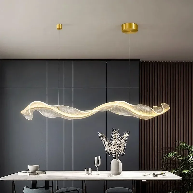 Lampe Suspendue au Design Nordique, Luminaire Décoratif d'Nik, Idéal pour un Salon, une Salle à Manger ou des Escaliers