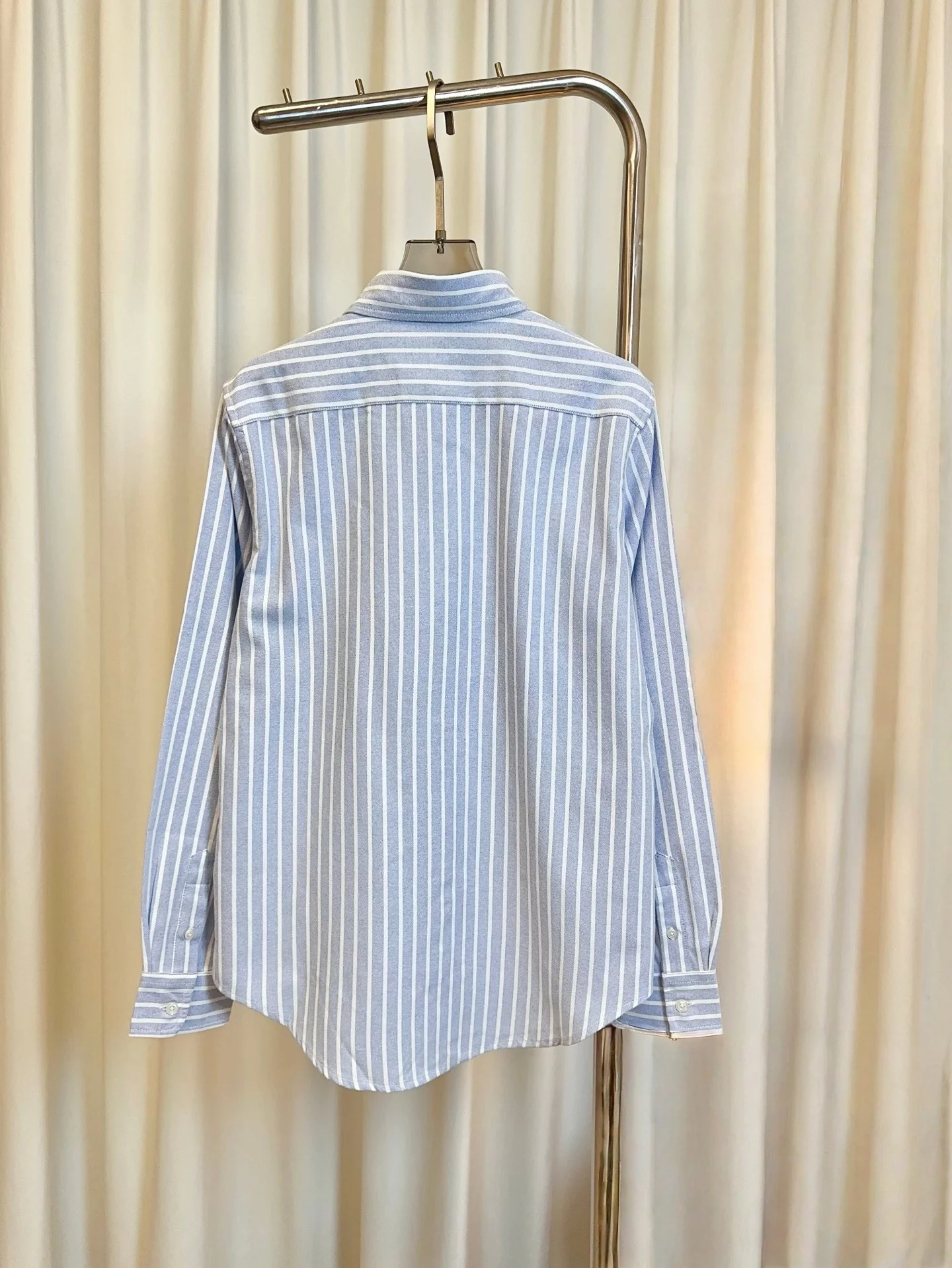

2025 Autumn/Winter New Women's Embroidered Vertical Striped Shirt