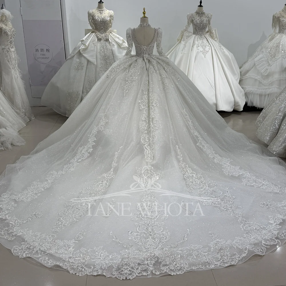 コルセットブライダルドレス ネックレス付き スクエアカラー バックレースアップ 長袖 ビーズボールガウン ウェディングドレス