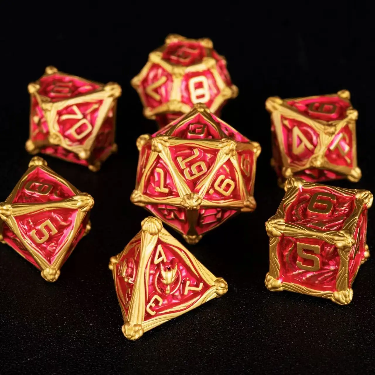 

DnD Набор металлических кубиков с черепом и драконом Металлические кости с острыми краями для подземелий и драконов Многогранные кубики DND Набор ролевых игр Dice