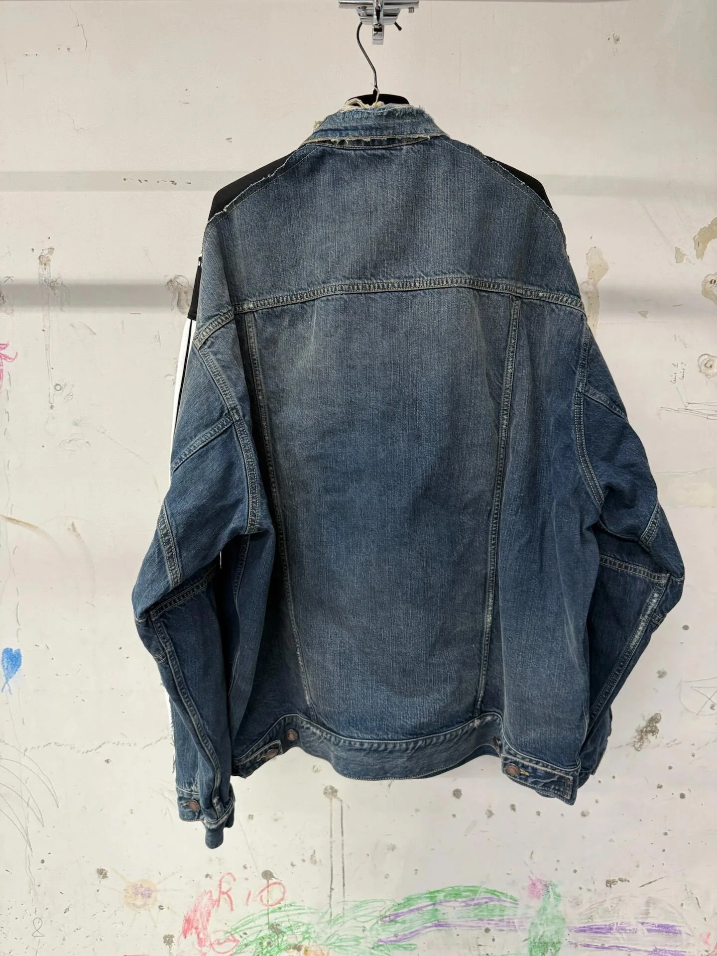 

Винтажная джинсовая мужская джинсовая куртка SU195 осень/зима 2025